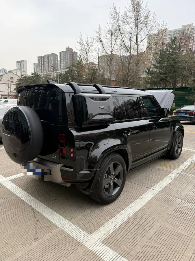 2024 Land Rover Defender 3.0T 400HP L6 8AT,autocango,china used car exporter,china ev exporter,chinese used car exporter,chinese used ev exporter