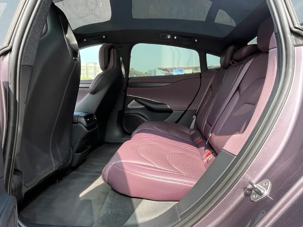 2024 MI SU7 BEV 94.3KWH,autocango,china used car exporter,china ev exporter,chinese used car exporter,chinese used ev exporter