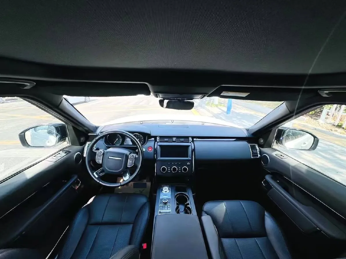 2018 Land Rover Discovery 3.0T 340HP V6 8AT,autocango,china used car exporter,china ev exporter,chinese used car exporter,chinese used ev exporter