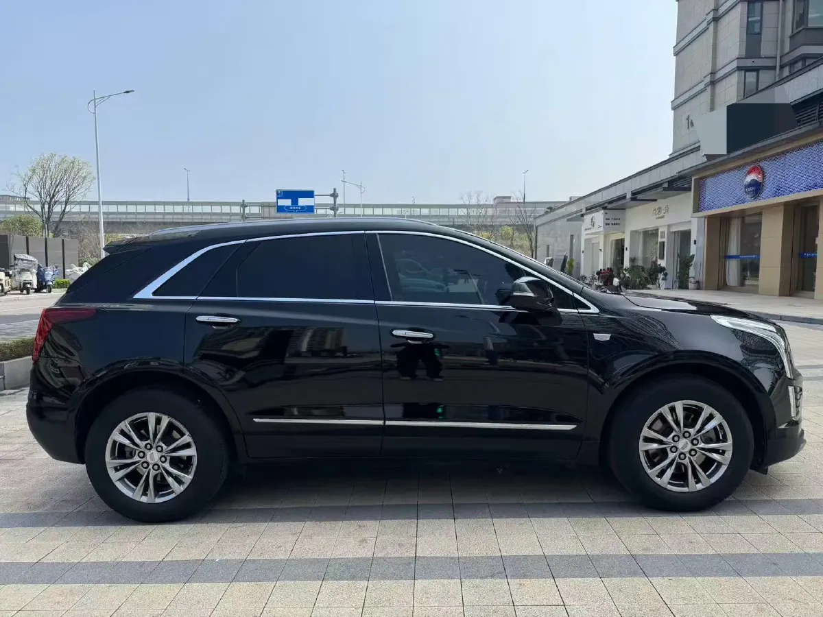 2020 Cadillac XT5 2.0T 237HP L4 9AT,autocango,china used car exporter,china ev exporter,chinese used car exporter,chinese used ev exporter