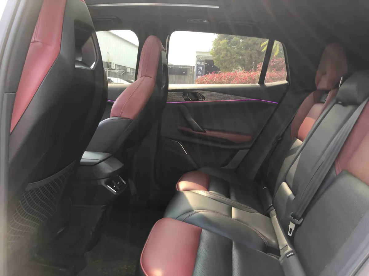 2020 LYNK&CO 06 1.5T 177HP L3 7DCT,autocango,china used car exporter,china ev exporter,chinese used car exporter,chinese used ev exporter