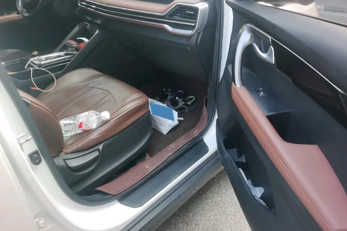 2021 Kia Sportage R 2.0L 161HP L4 6AT,autocango,china used car exporter,china ev exporter,chinese used car exporter,chinese used ev exporter