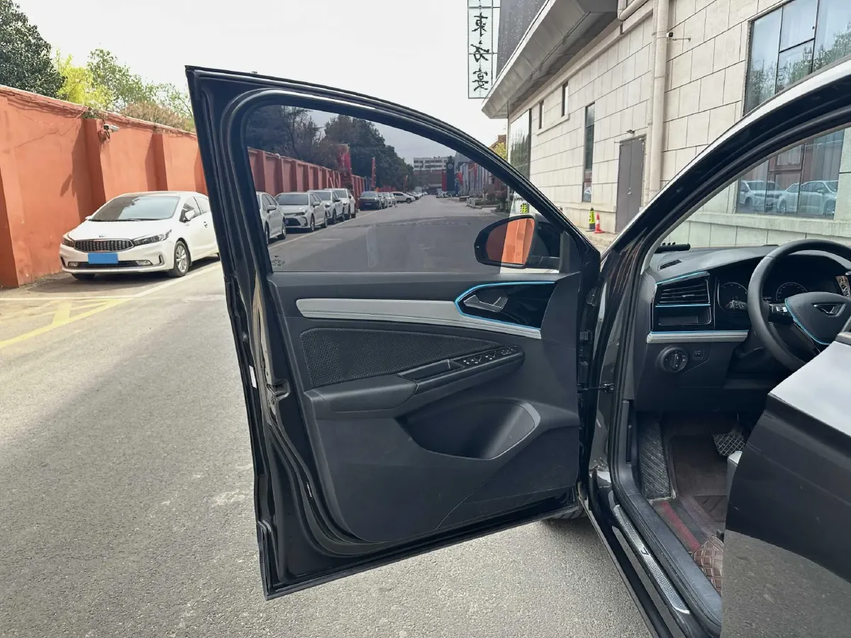 2022 Jetta VS5 1.4T 150HP L4 6AT,autocango,china used car exporter,china ev exporter,chinese used car exporter,chinese used ev exporter