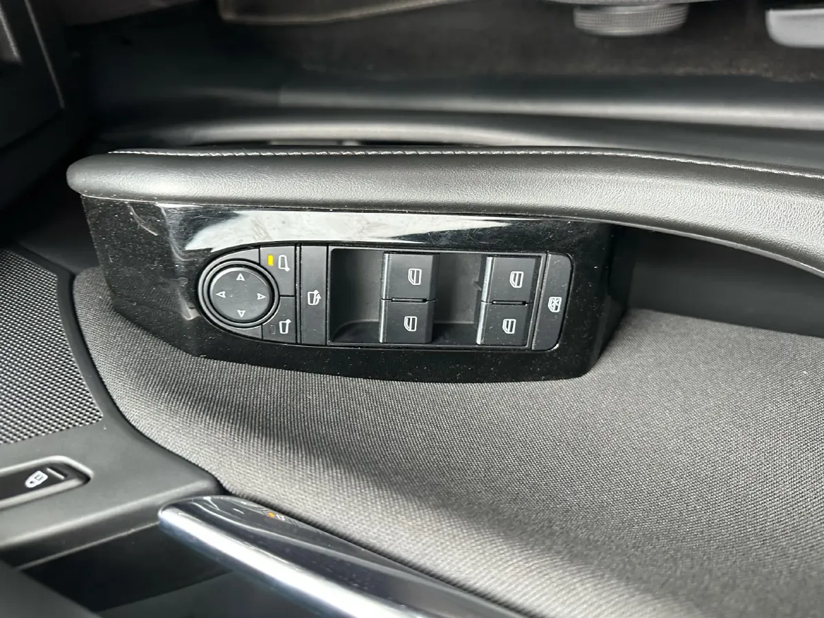 2023 Mazda 3 Axela 2.0L 158HP L4 6AT,autocango,china used car exporter,china ev exporter,chinese used car exporter,chinese used ev exporter