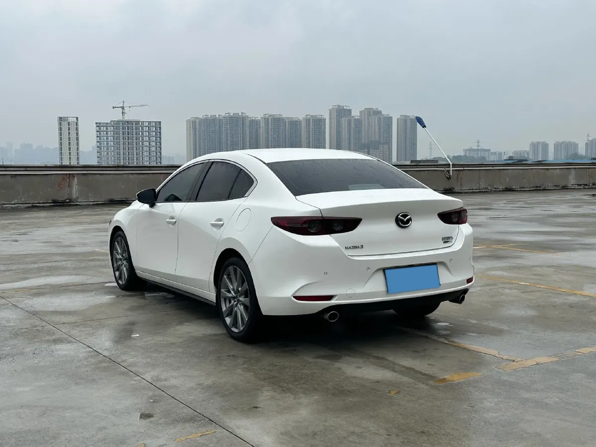 2023 Mazda 3 Axela 2.0L 158HP L4 6AT,autocango,china used car exporter,china ev exporter,chinese used car exporter,chinese used ev exporter