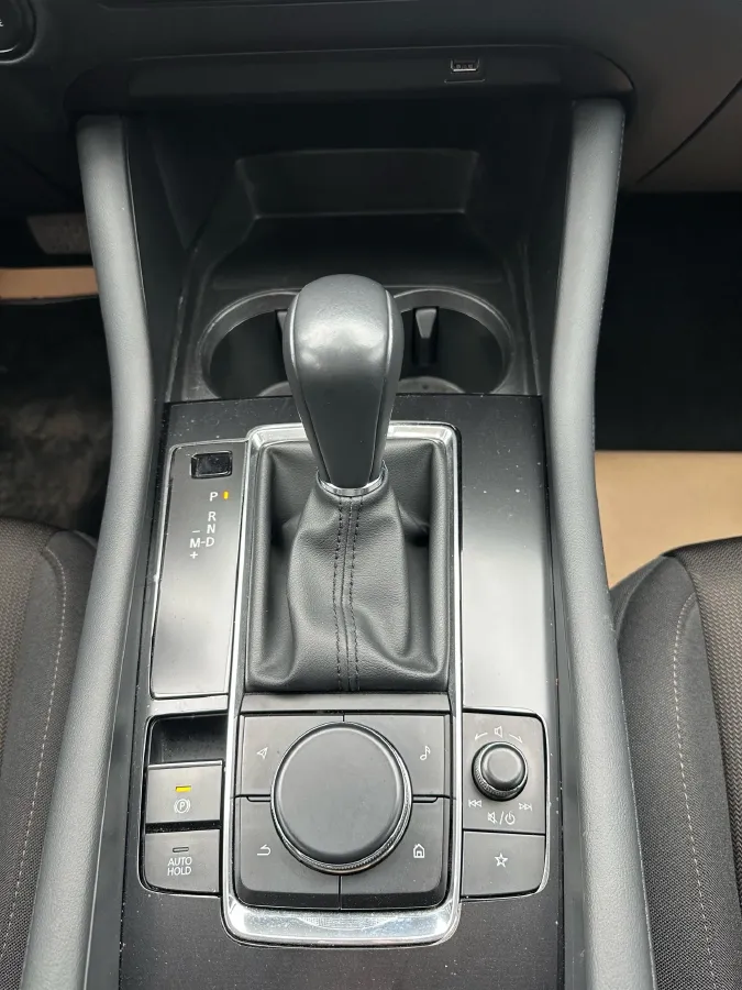 2023 Mazda 3 Axela 2.0L 158HP L4 6AT,autocango,china used car exporter,china ev exporter,chinese used car exporter,chinese used ev exporter