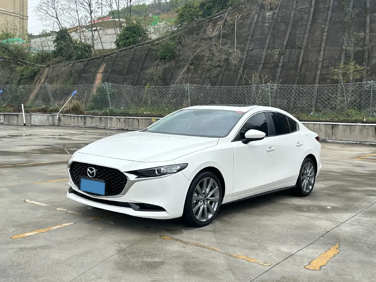 2023 Mazda 3 Axela 2.0L 158HP L4 6AT,autocango,china used car exporter,china ev exporter,chinese used car exporter,chinese used ev exporter
