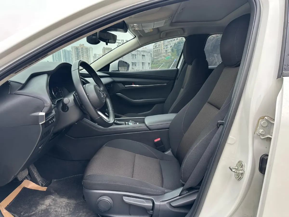 2023 Mazda 3 Axela 2.0L 158HP L4 6AT,autocango,china used car exporter,china ev exporter,chinese used car exporter,chinese used ev exporter