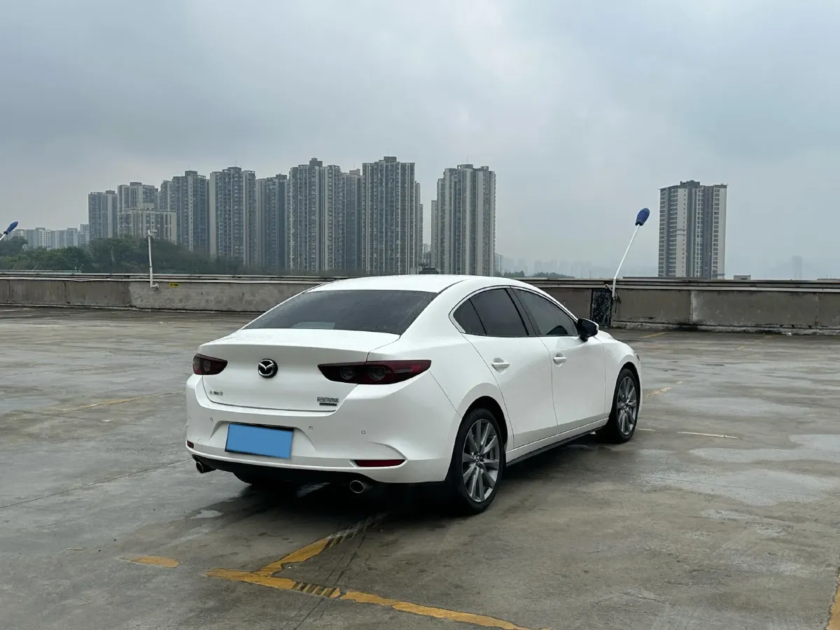 2023 Mazda 3 Axela 2.0L 158HP L4 6AT,autocango,china used car exporter,china ev exporter,chinese used car exporter,chinese used ev exporter