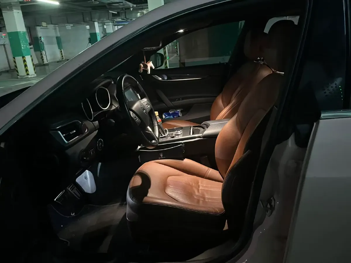 2019 Maserati Ghibli 3.0T 350HP V6 8AT,autocango,china used car exporter,china ev exporter,chinese used car exporter,chinese used ev exporter