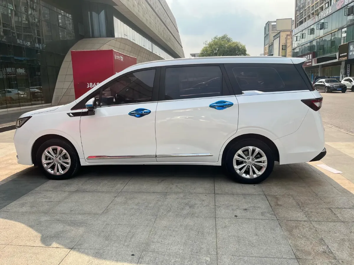 2022 Venucia T60 1.6L 126HP L4 CVT,autocango,china used car exporter,china ev exporter,chinese used car exporter,chinese used ev exporter