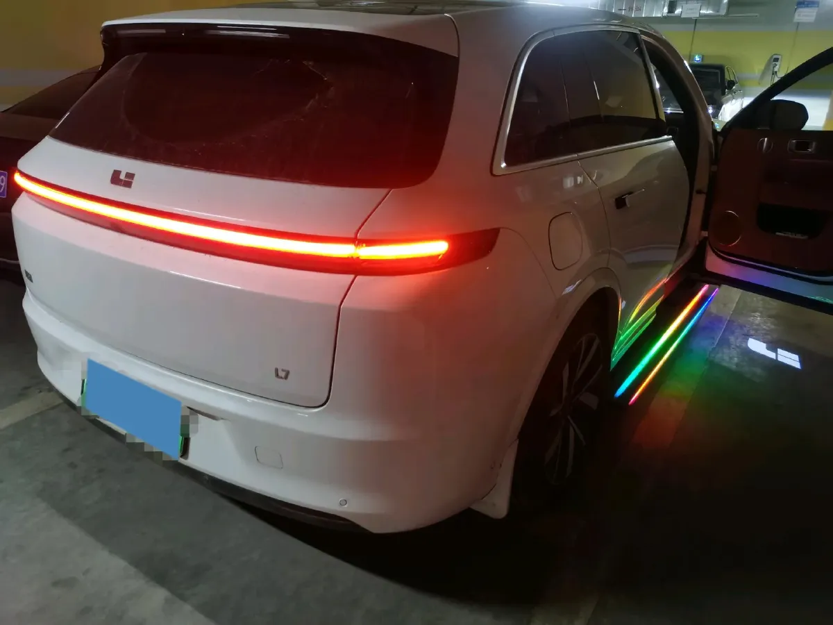 2023 Li L7 Range Extended 154HP REEV 40.9KWH,autocango,china used car exporter,china ev exporter,chinese used car exporter,chinese used ev exporter