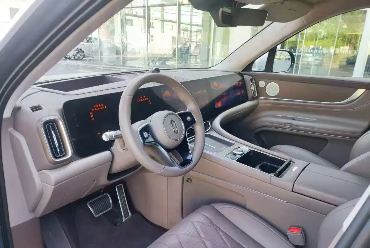 2024 AITO AITO M9 1.5T 152HP L4 REEV 42KWH,autocango,china used car exporter,china ev exporter,chinese used car exporter,chinese used ev exporter