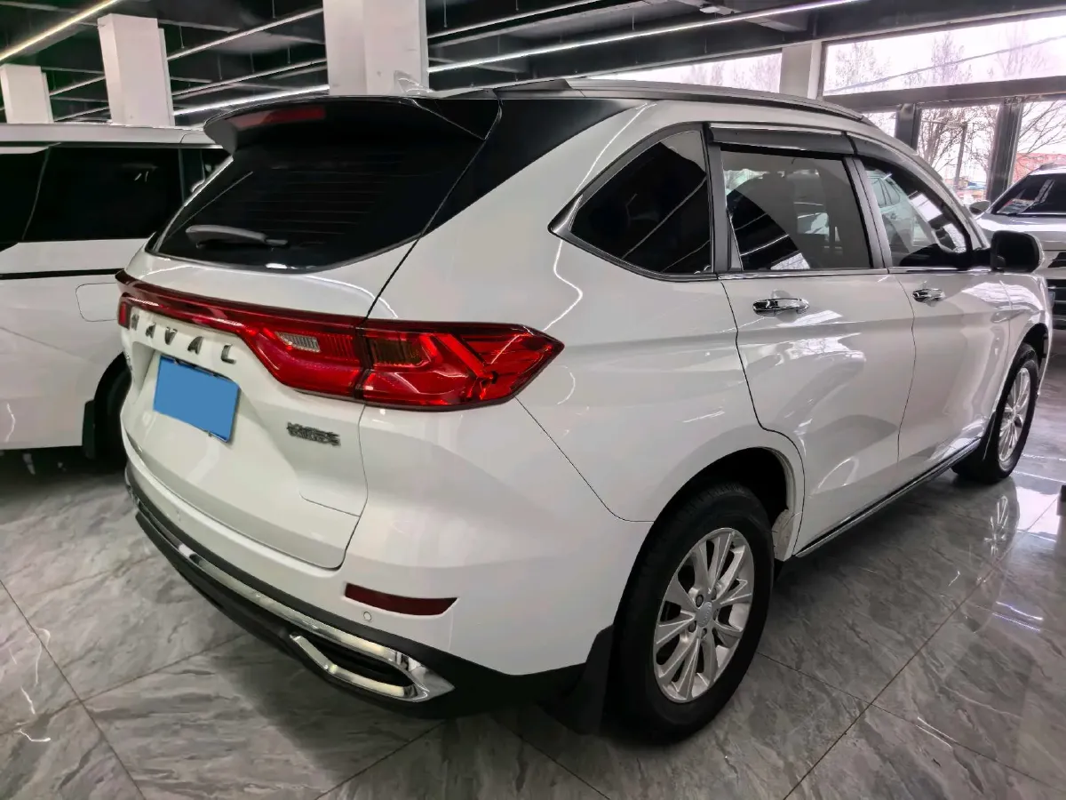 2021 Haval M6 1.5T 150HP L4 7DCT,autocango,china used car exporter,china ev exporter,chinese used car exporter,chinese used ev exporter