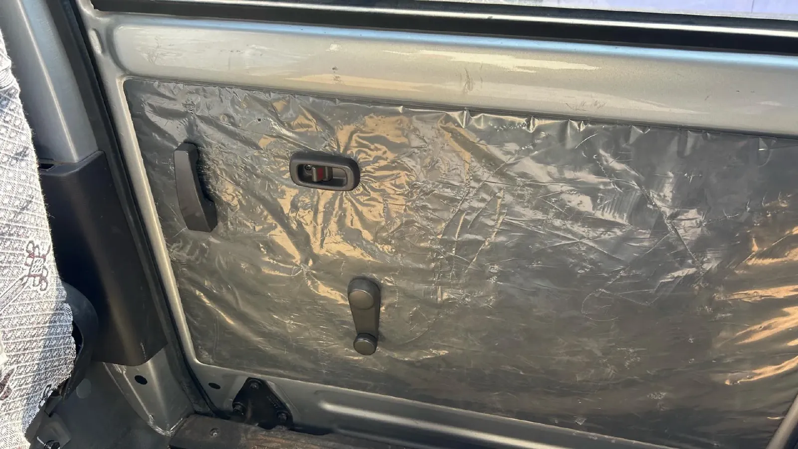 2022 WuLing RongGuang S 1.2L 76HP L4 5MT,autocango,china used car exporter,china ev exporter,chinese used car exporter,chinese used ev exporter