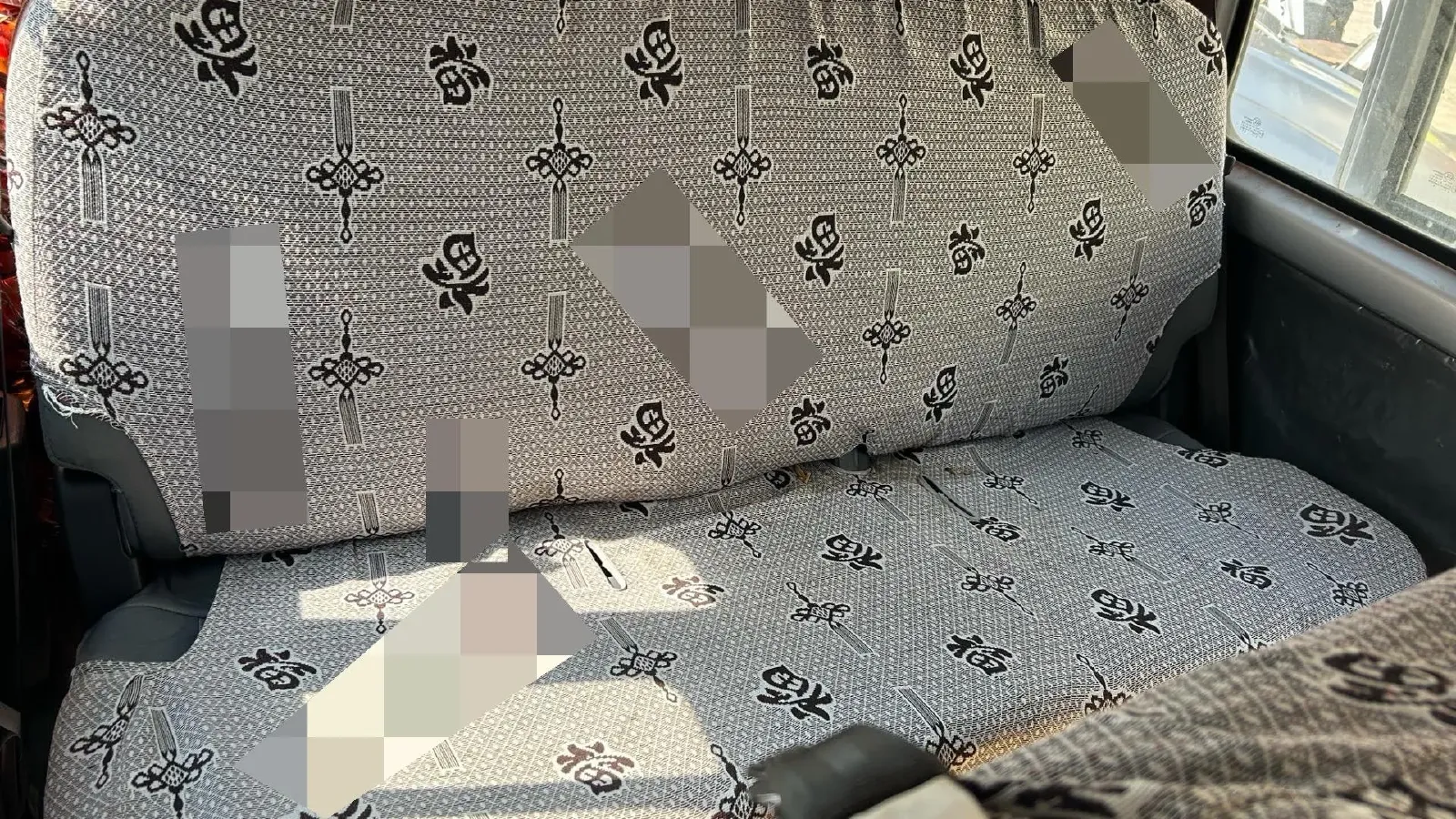 2022 WuLing RongGuang S 1.2L 76HP L4 5MT,autocango,china used car exporter,china ev exporter,chinese used car exporter,chinese used ev exporter