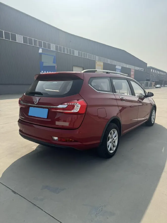 2017 BaoJun 310W 1.5L 112HP L4 6MT,autocango,china used car exporter,china ev exporter,chinese used car exporter,chinese used ev exporter
