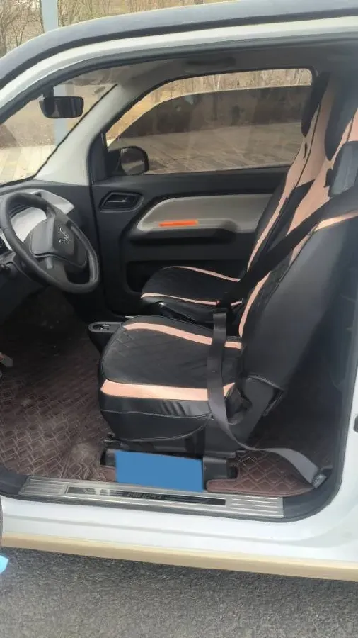 2022 LingBox uni BEV 11.52KWH,autocango,china used car exporter,china ev exporter,chinese used car exporter,chinese used ev exporter