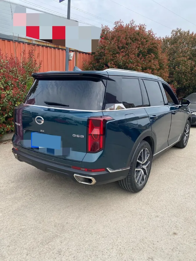 2022 GAC Trumpchi GS8 2.0T 252HP L4 8AT,autocango,china used car exporter,china ev exporter,chinese used car exporter,chinese used ev exporter