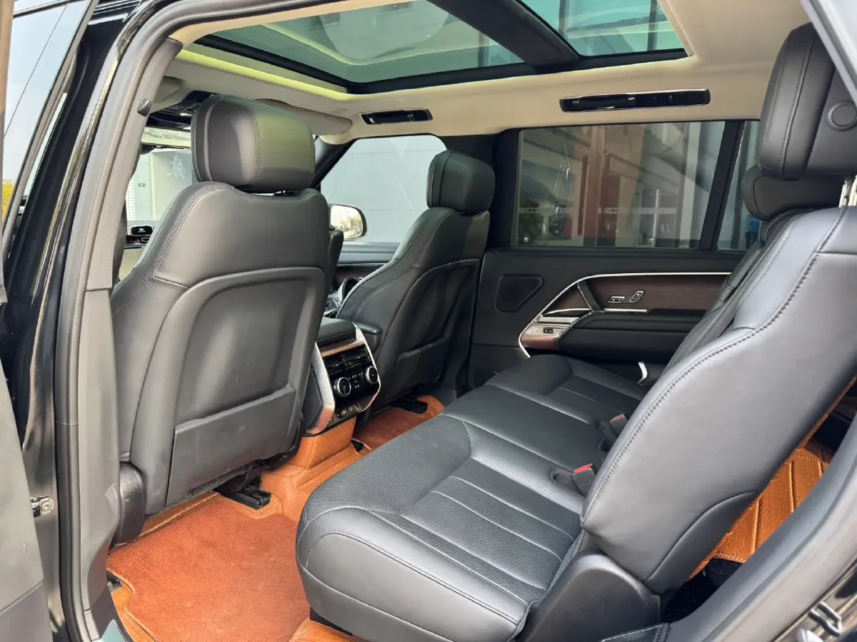 2024 Land Rover Range Rover 3.0T 400HP L6 8AT,autocango,china used car exporter,china ev exporter,chinese used car exporter,chinese used ev exporter