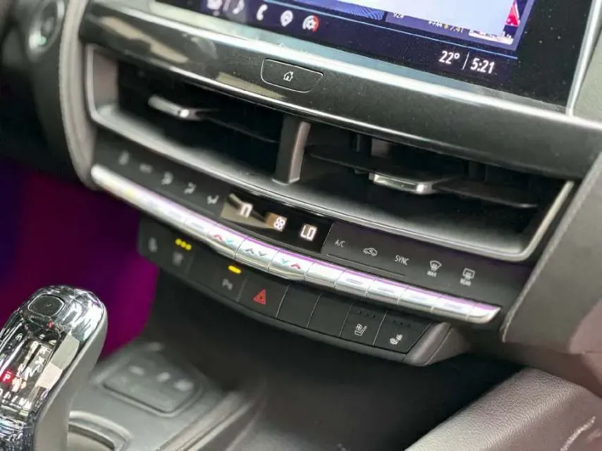 2022 Cadillac CT5 2.0T 237HP L4 10AT,autocango,china used car exporter,china ev exporter,chinese used car exporter,chinese used ev exporter