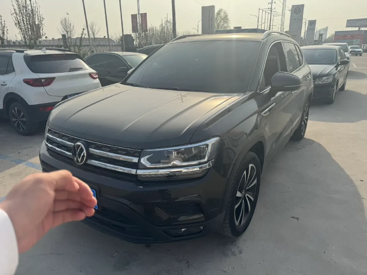 2021 Volkswagen Tharu 1.4T 150HP L4 7DCT,autocango,china used car exporter,china ev exporter,chinese used car exporter,chinese used ev exporter