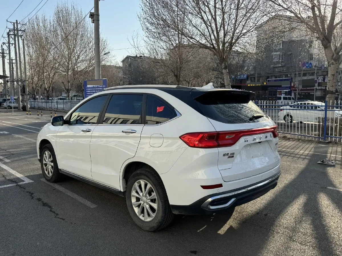 2021 Haval M6 1.5T 150HP L4 7DCT,autocango,china used car exporter,china ev exporter,chinese used car exporter,chinese used ev exporter