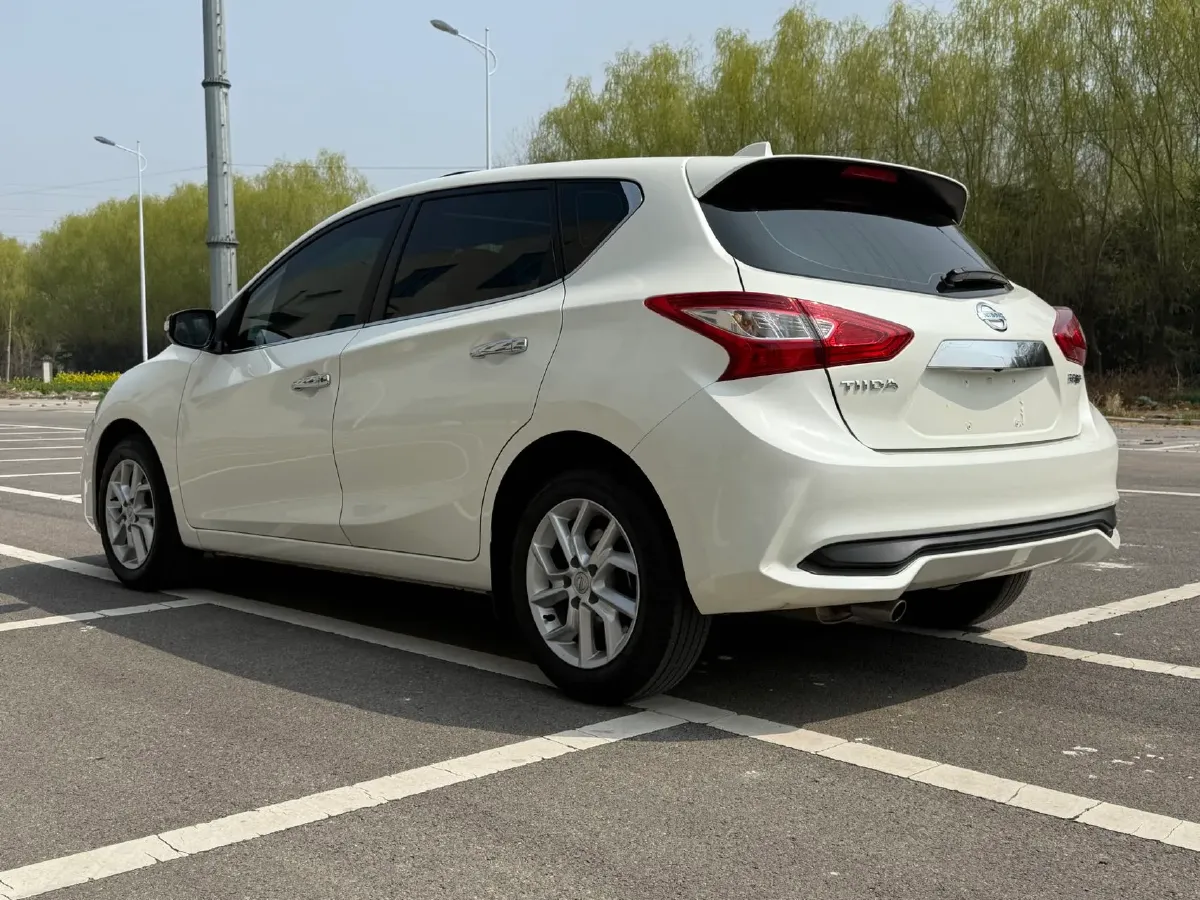 2023 Nissan Tiida 1.6L 122HP L4 CVT,autocango,china used car exporter,china ev exporter,chinese used car exporter,chinese used ev exporter