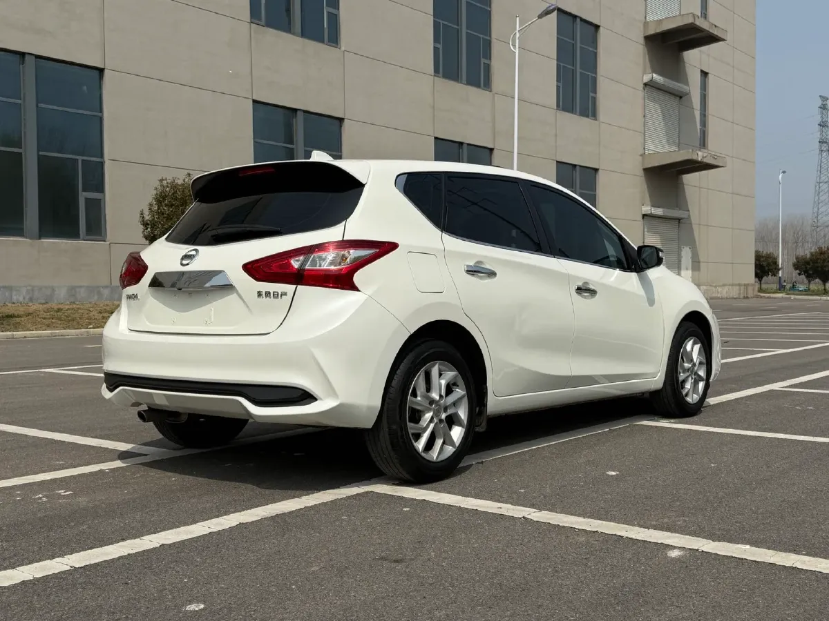 2023 Nissan Tiida 1.6L 122HP L4 CVT,autocango,china used car exporter,china ev exporter,chinese used car exporter,chinese used ev exporter