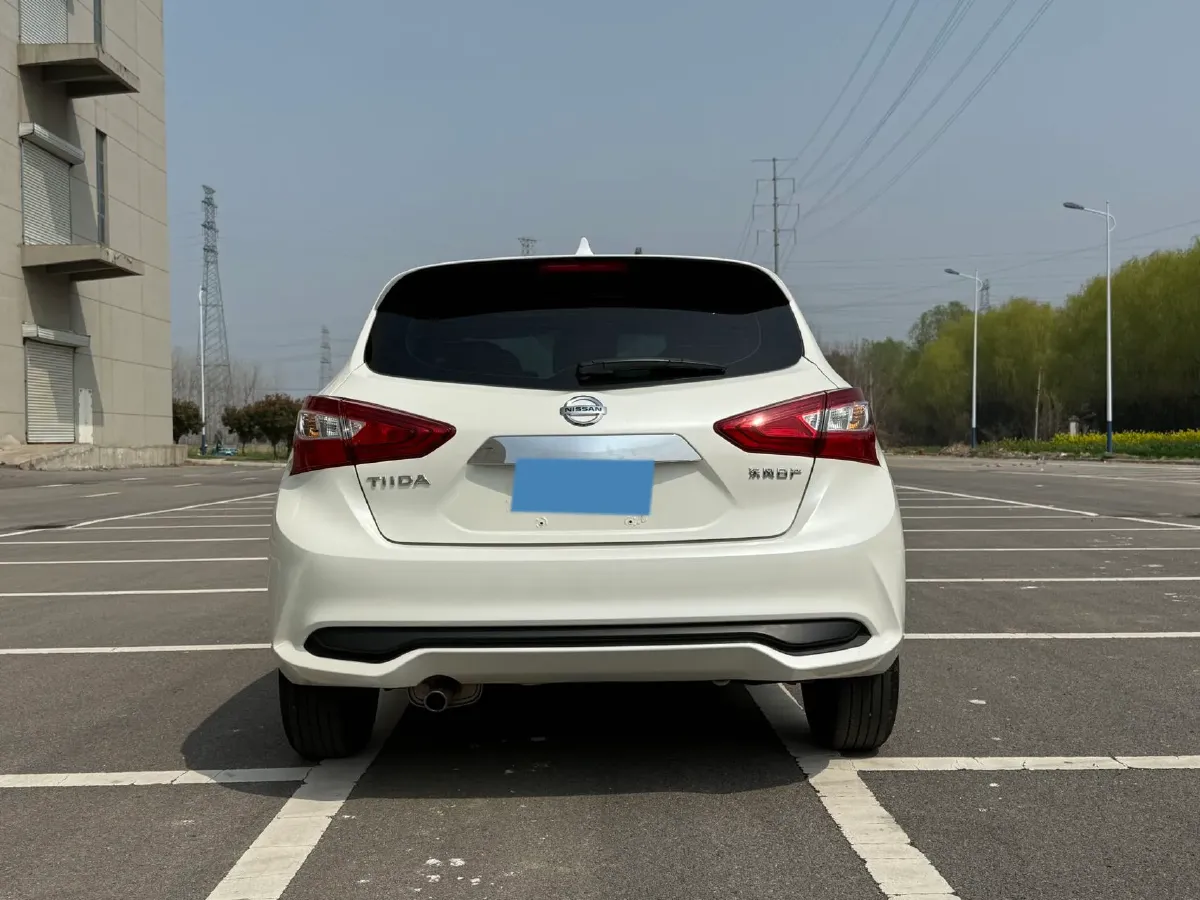 2023 Nissan Tiida 1.6L 122HP L4 CVT,autocango,china used car exporter,china ev exporter,chinese used car exporter,chinese used ev exporter