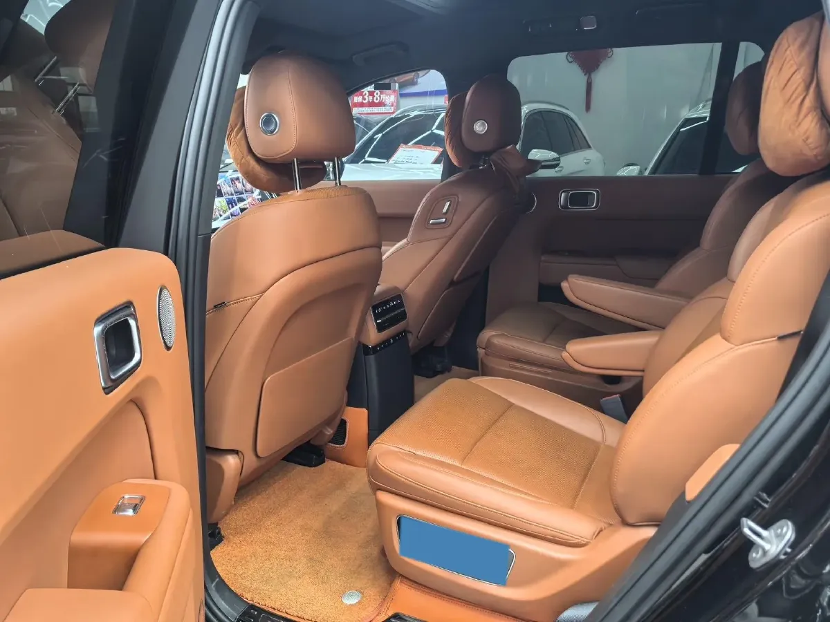 2023 Li L9 Range Extended 154HP REEV 42.6KWH,autocango,china used car exporter,china ev exporter,chinese used car exporter,chinese used ev exporter