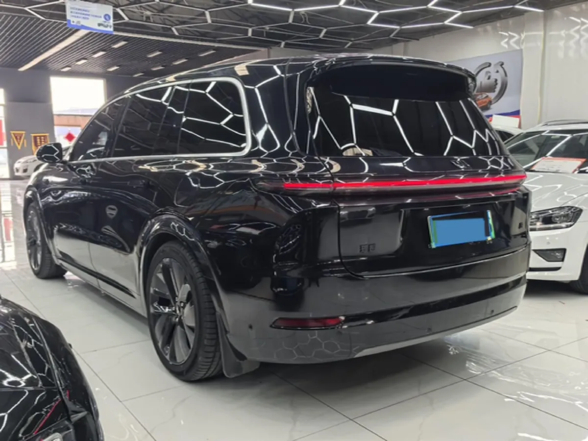 2023 Li L9 Range Extended 154HP REEV 42.6KWH,autocango,china used car exporter,china ev exporter,chinese used car exporter,chinese used ev exporter