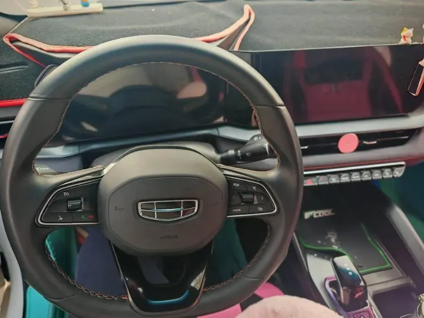 2022 Geely Binray 1.5T 181HP L4 7DCT,autocango,china used car exporter,china ev exporter,chinese used car exporter,chinese used ev exporter