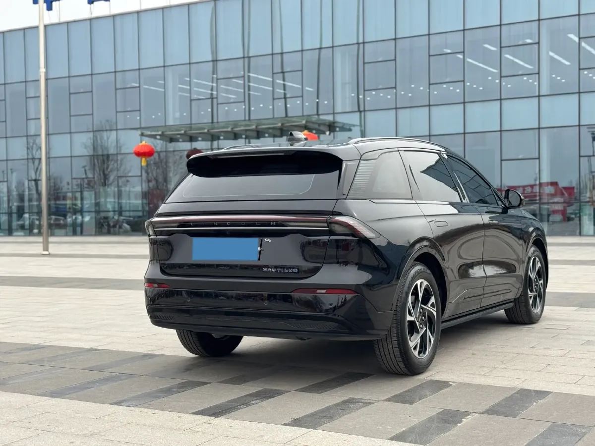 2025 Lincoln Nautilus 2.0T 282HP L4 E-CVT Hybrid,autocango,china used car exporter,china ev exporter,chinese used car exporter,chinese used ev exporter