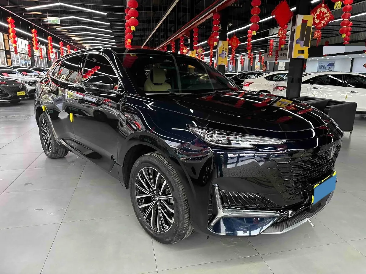 2024 ChangAn UNI-K 2.0T 233HP L4 8AT,autocango,china used car exporter,china ev exporter,chinese used car exporter,chinese used ev exporter