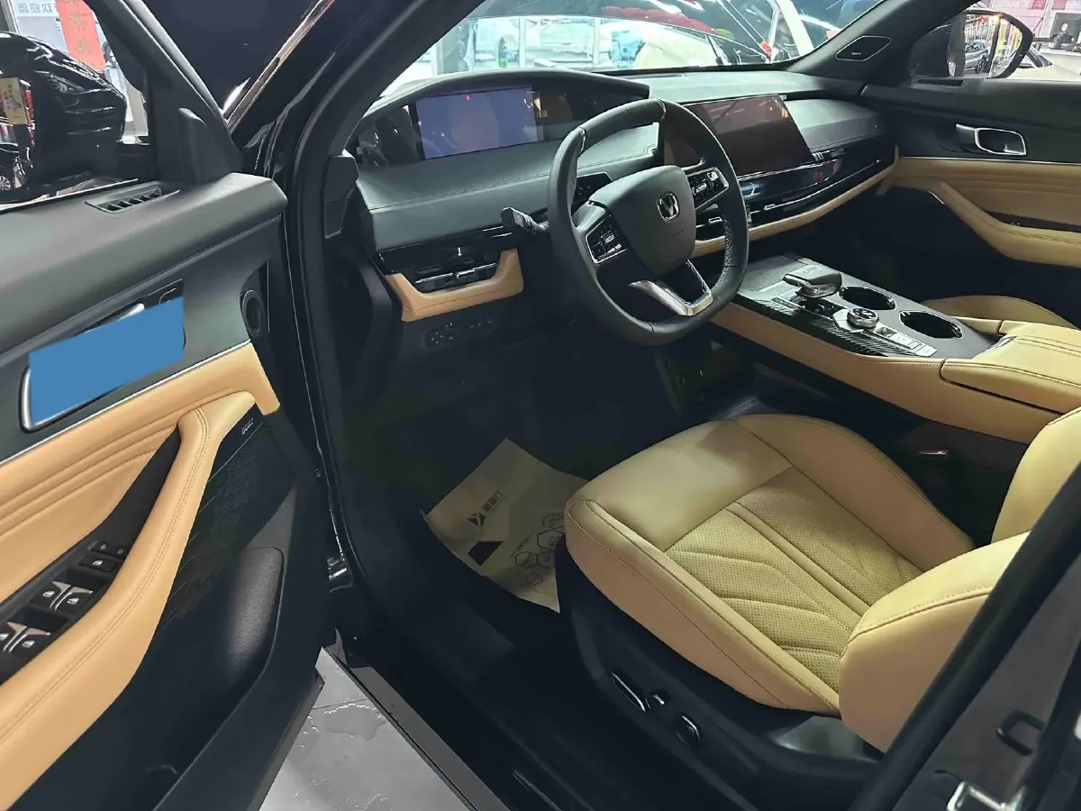 2024 ChangAn UNI-K 2.0T 233HP L4 8AT,autocango,china used car exporter,china ev exporter,chinese used car exporter,chinese used ev exporter