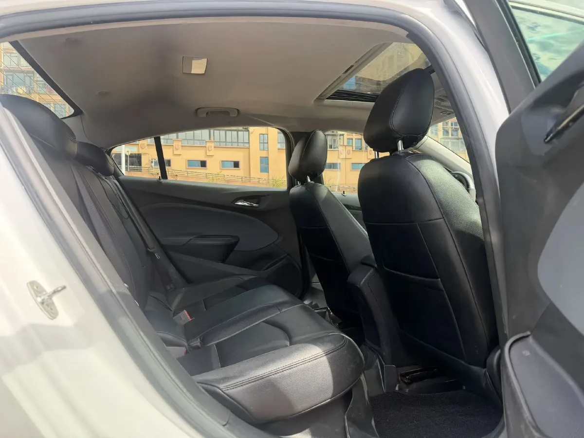 2018 Chevrolet Cruze 1.5L 114HP L4 6AT,autocango,china used car exporter,china ev exporter,chinese used car exporter,chinese used ev exporter