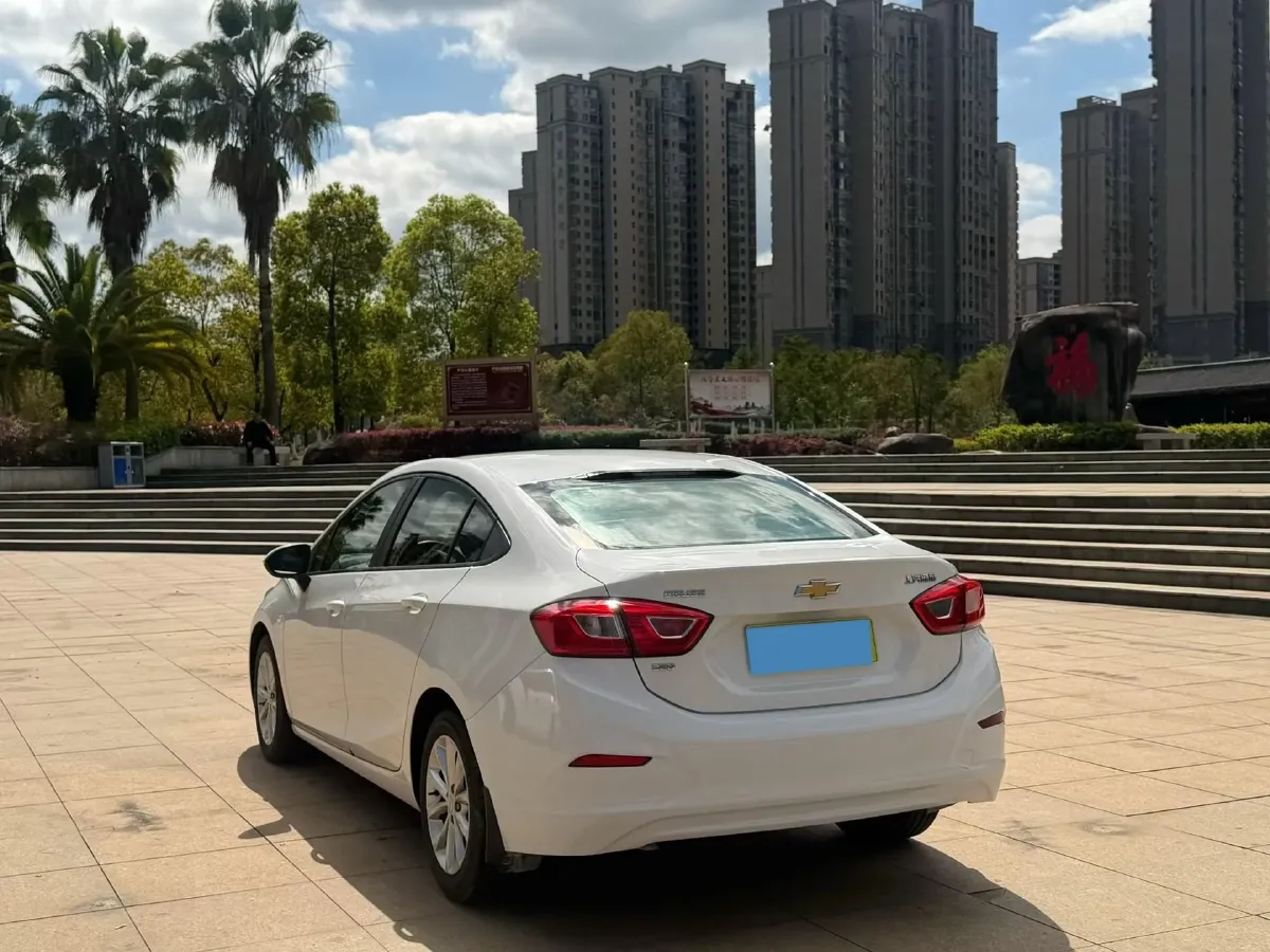 2018 Chevrolet Cruze 1.5L 114HP L4 6AT,autocango,china used car exporter,china ev exporter,chinese used car exporter,chinese used ev exporter