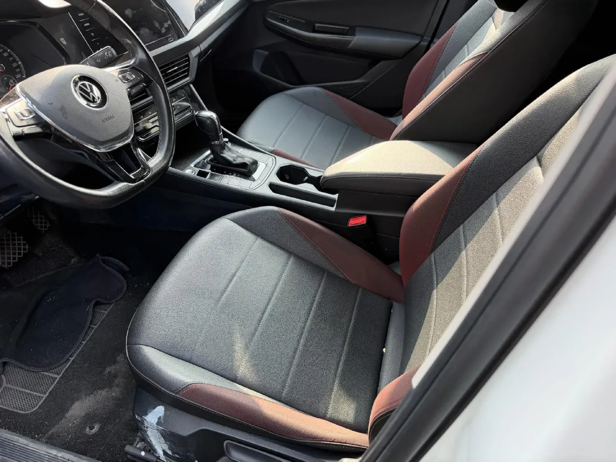 2021 Volkswagen Bora 1.5L 113HP L4 6AT,autocango,china used car exporter,china ev exporter,chinese used car exporter,chinese used ev exporter