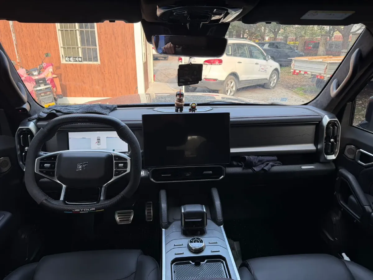 2023 Jetour Traveller 2.0T 254HP L4 7DCT,autocango,china used car exporter,china ev exporter,chinese used car exporter,chinese used ev exporter