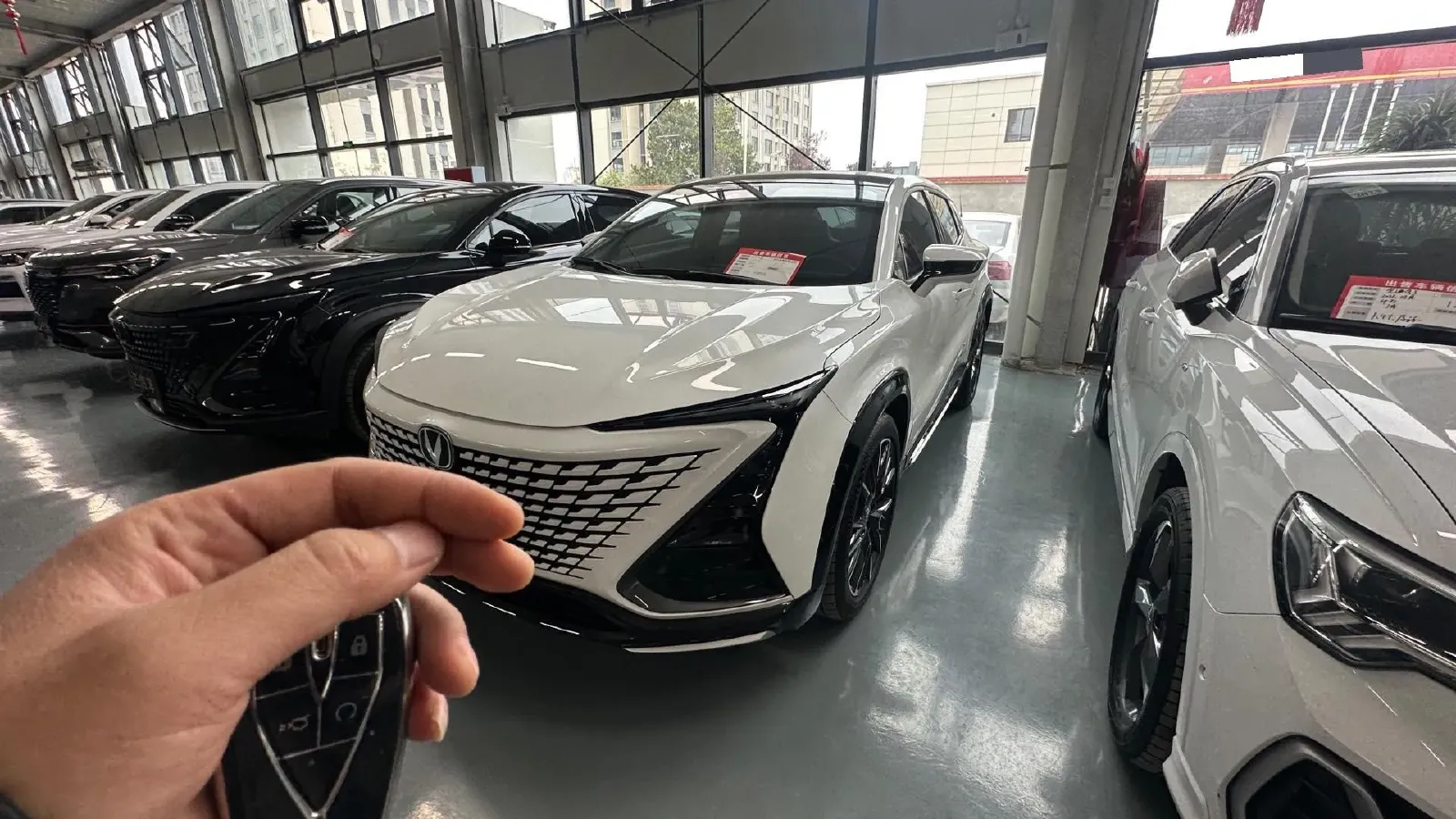 2023 ChangAn UNI-T 1.5T 188HP L4 7DCT,autocango,china used car exporter,china ev exporter,chinese used car exporter,chinese used ev exporter