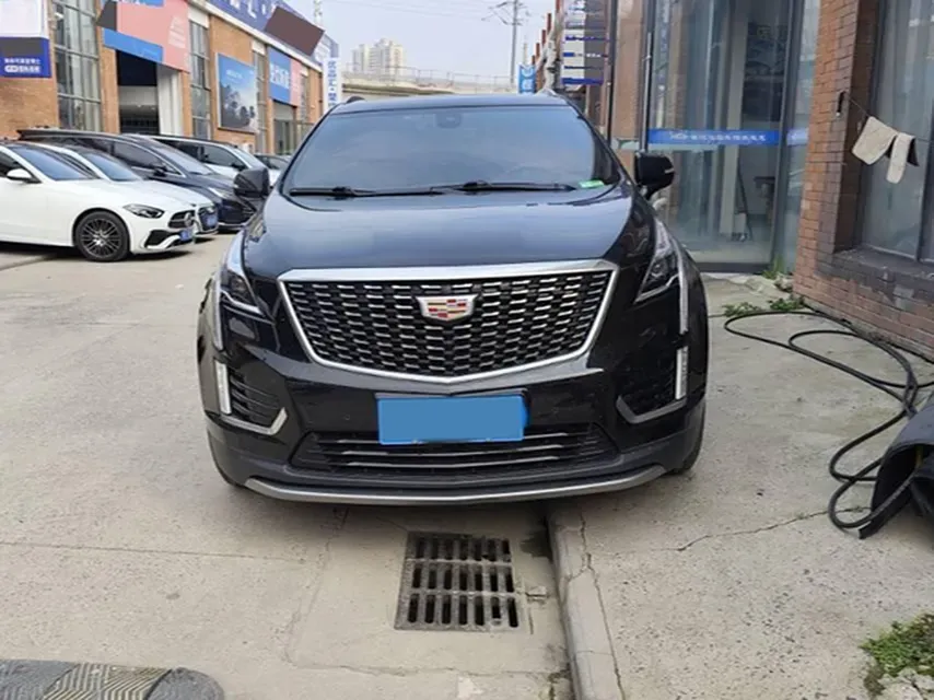 2022 Cadillac XT5 2.0T 237HP L4 9AT,autocango,china used car exporter,china ev exporter,chinese used car exporter,chinese used ev exporter