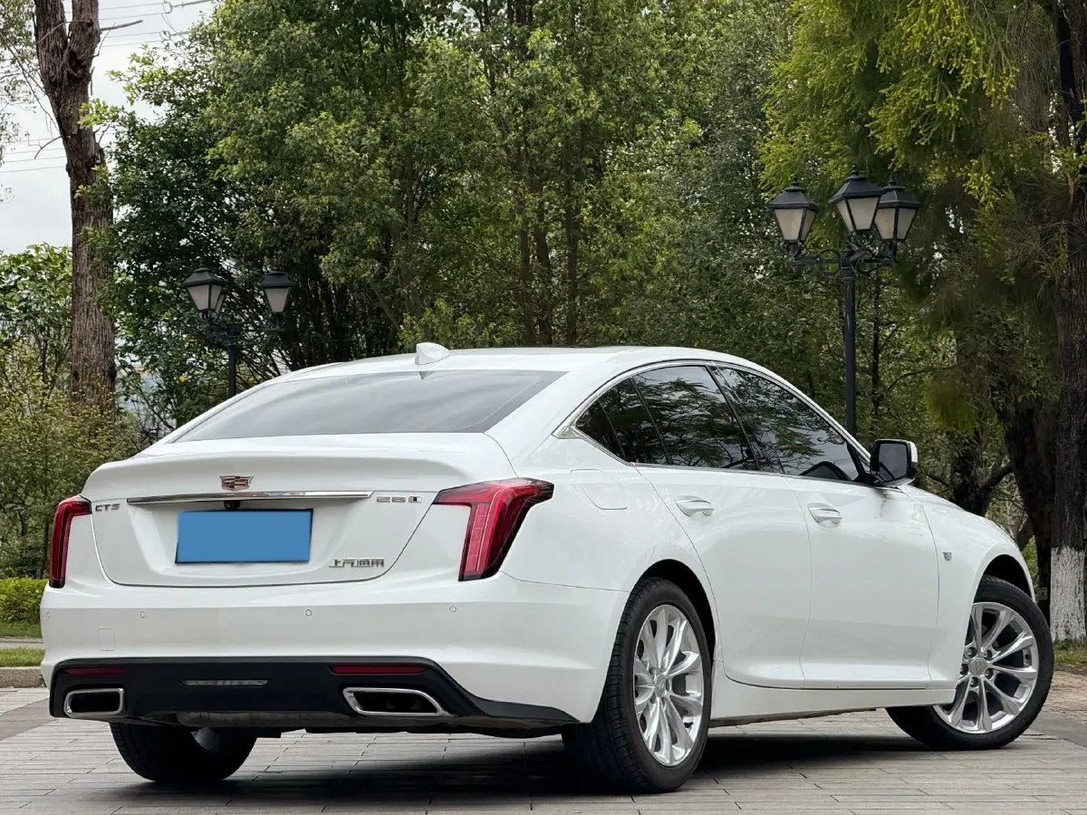 2022 Cadillac CT5 2.0T 237HP L4 10AT,autocango,china used car exporter,china ev exporter,chinese used car exporter,chinese used ev exporter