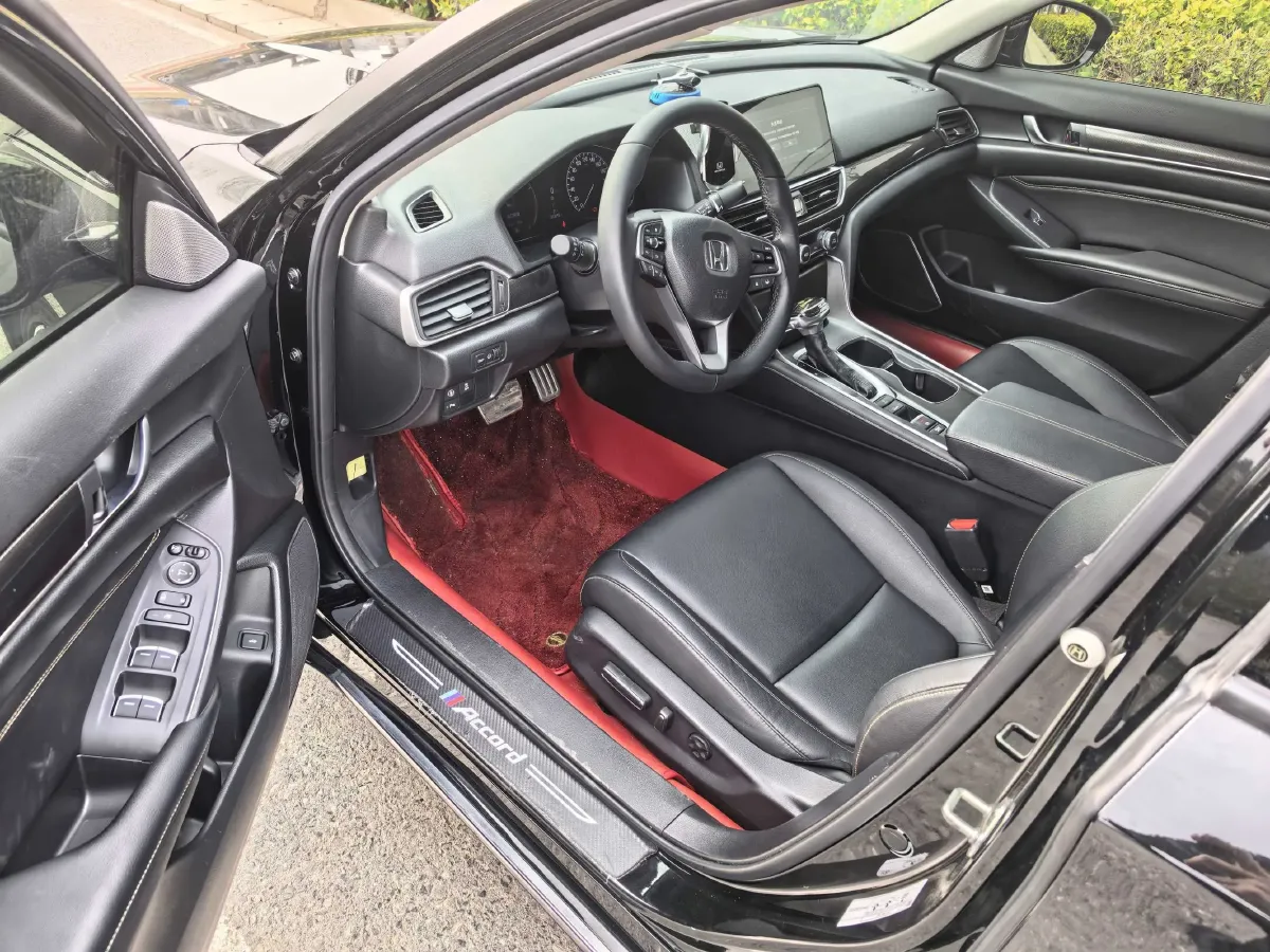 2022 Honda Accord 1.5T 194HP L4 CVT,autocango,china used car exporter,china ev exporter,chinese used car exporter,chinese used ev exporter