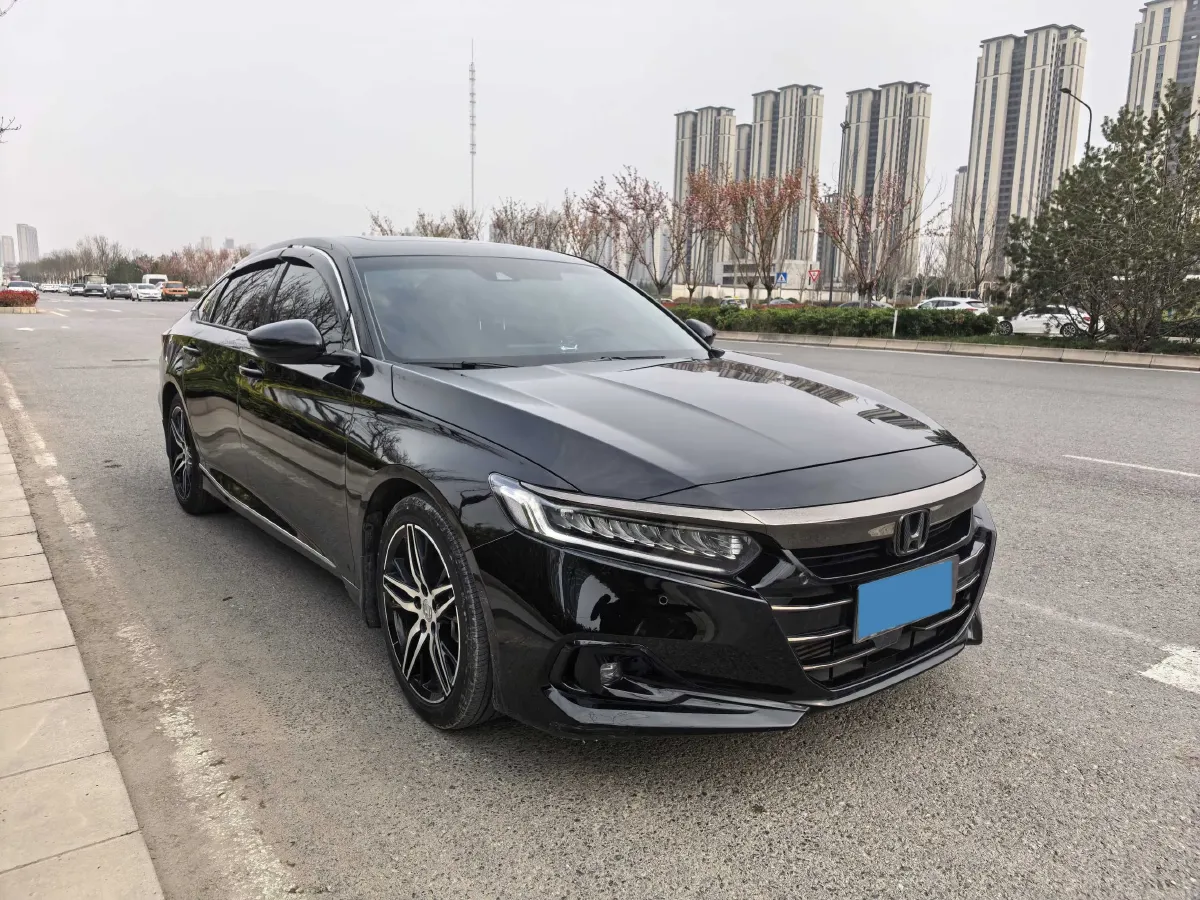 2022 Honda Accord 1.5T 194HP L4 CVT,autocango,china used car exporter,china ev exporter,chinese used car exporter,chinese used ev exporter