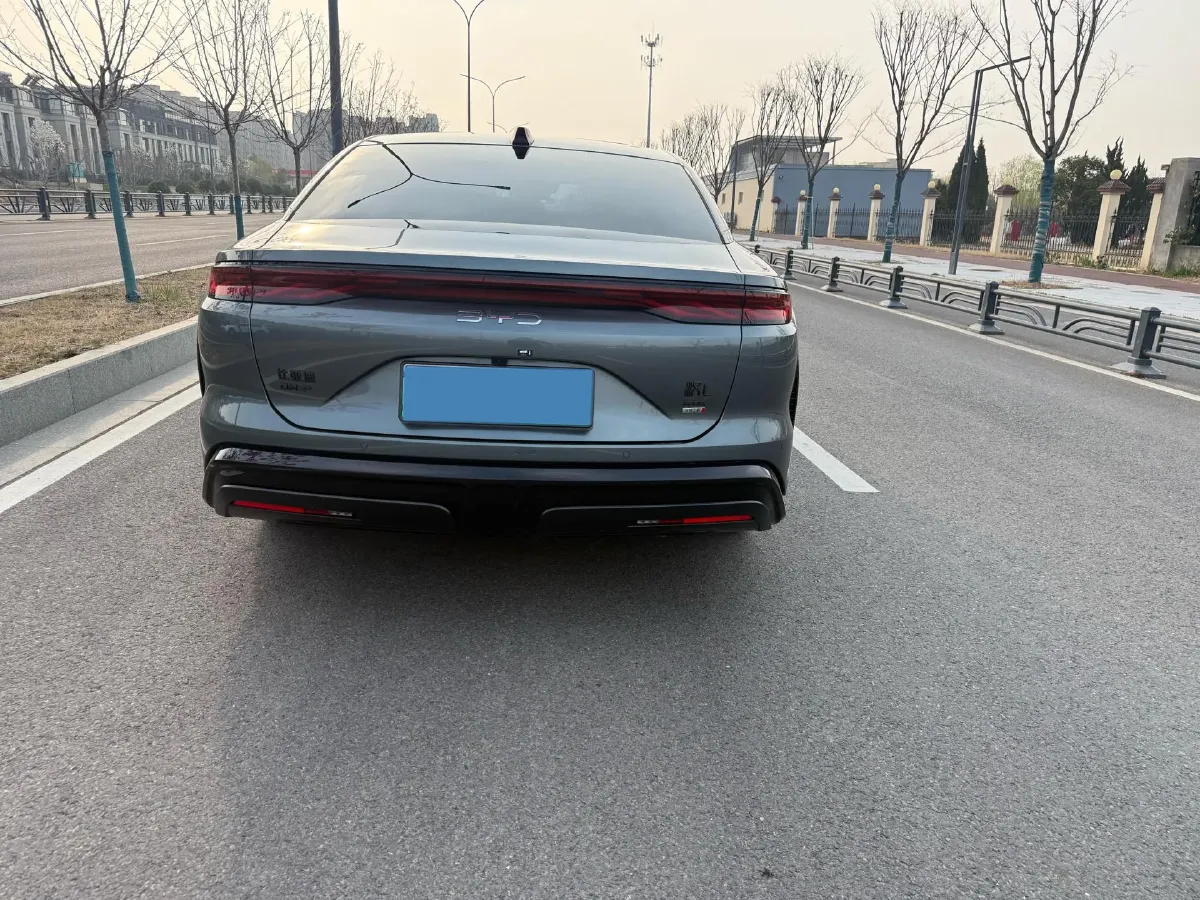 2025 BYD HanL 1.5T 156HP L4 E-CVT PHEV,autocango,china used car exporter,china ev exporter,chinese used car exporter,chinese used ev exporter