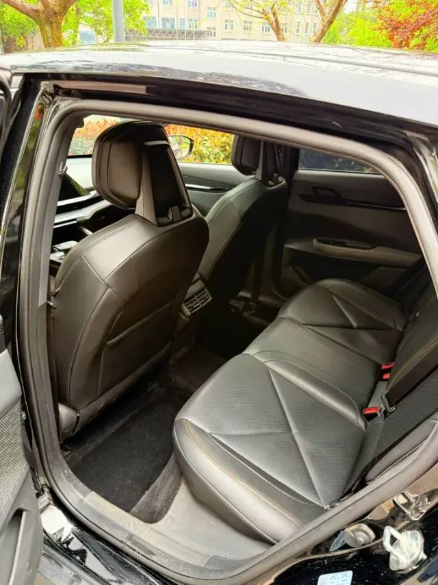 2022 ChangAn UNI-V 1.5T 188HP L4 7DCT,autocango,china used car exporter,china ev exporter,chinese used car exporter,chinese used ev exporter