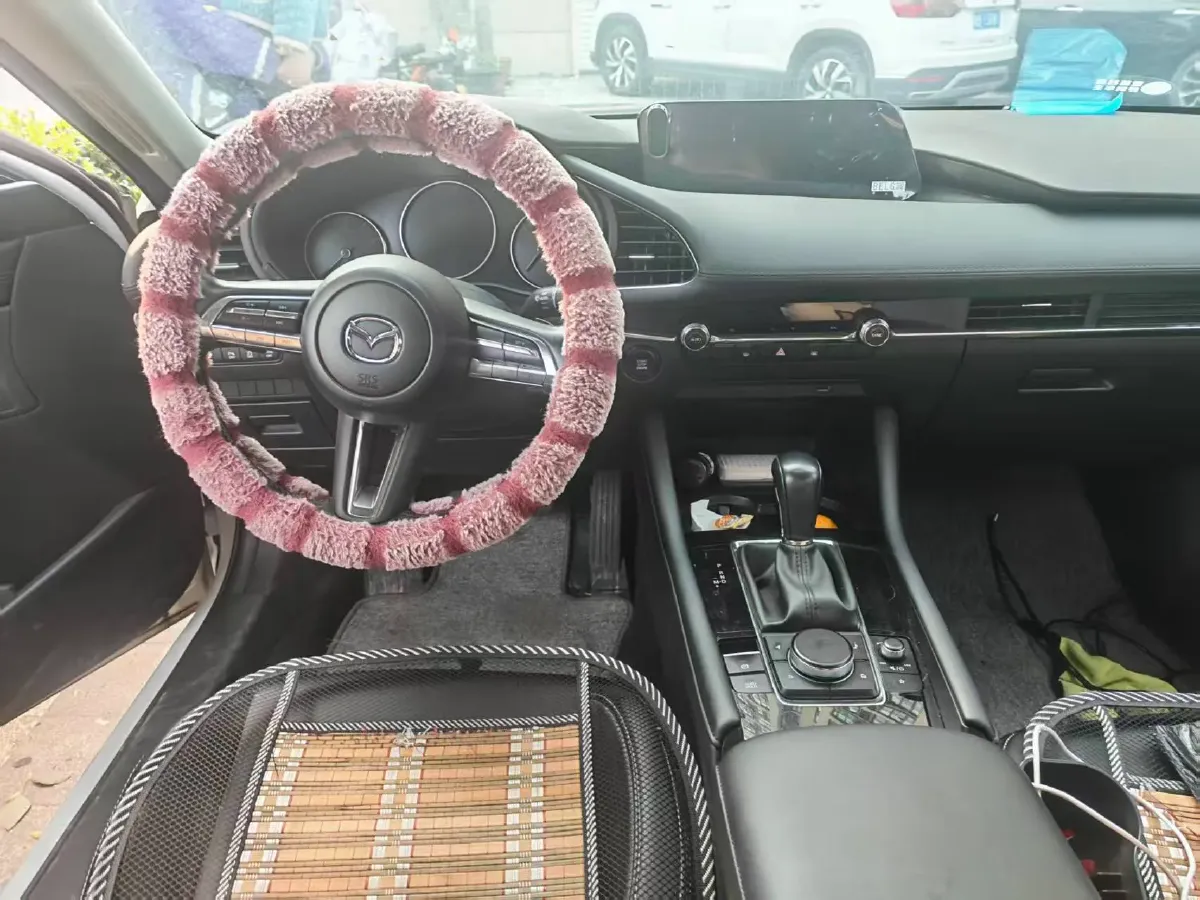 2021 Mazda 3 Axela 2.0L 158HP L4 6AT,autocango,china used car exporter,china ev exporter,chinese used car exporter,chinese used ev exporter