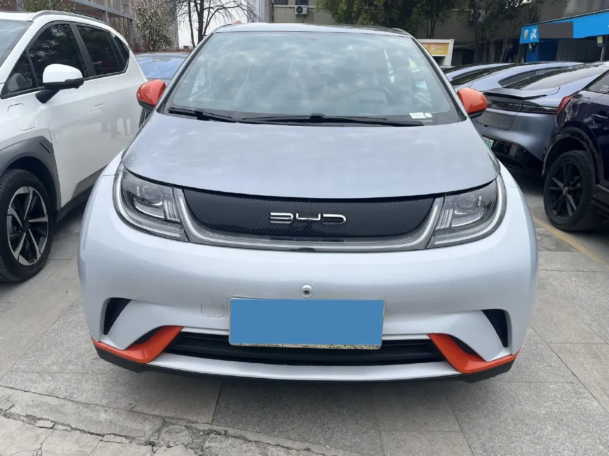 2021 Ford Escort 1.5L 122HP L3 6AT,autocango,china used car exporter,china ev exporter,chinese used car exporter,chinese used ev exporter