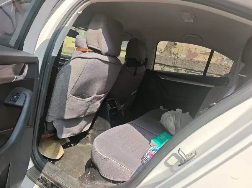 2018 Skoda Octavia 1.6L 110HP L4 6AT,autocango,china used car exporter,china ev exporter,chinese used car exporter,chinese used ev exporter